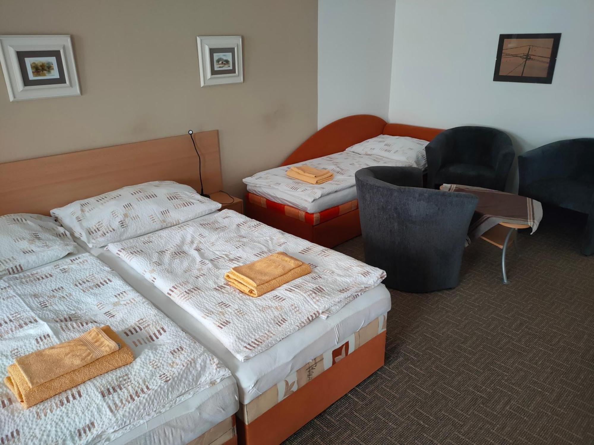 Apartmany - Penzion Smetanka Czeskie Budziejowice Zewnętrze zdjęcie